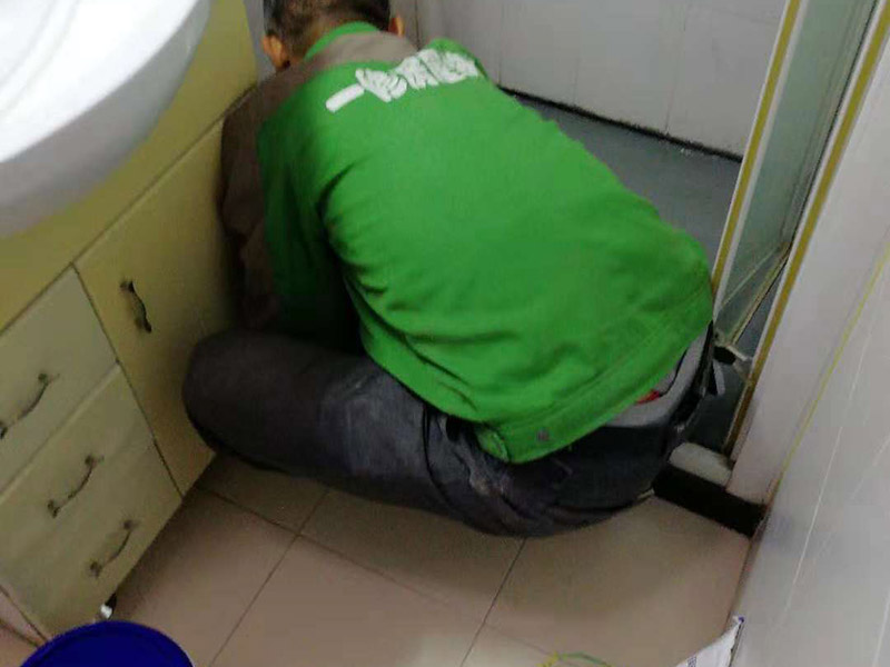 專業(yè)維修龍頭的鄭州維修公司是哪家，鄭州水龍頭把手漏水怎么修