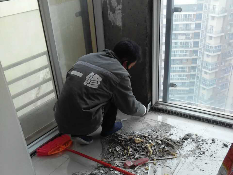封陽臺多少錢一平米，封陽臺材料有哪些
