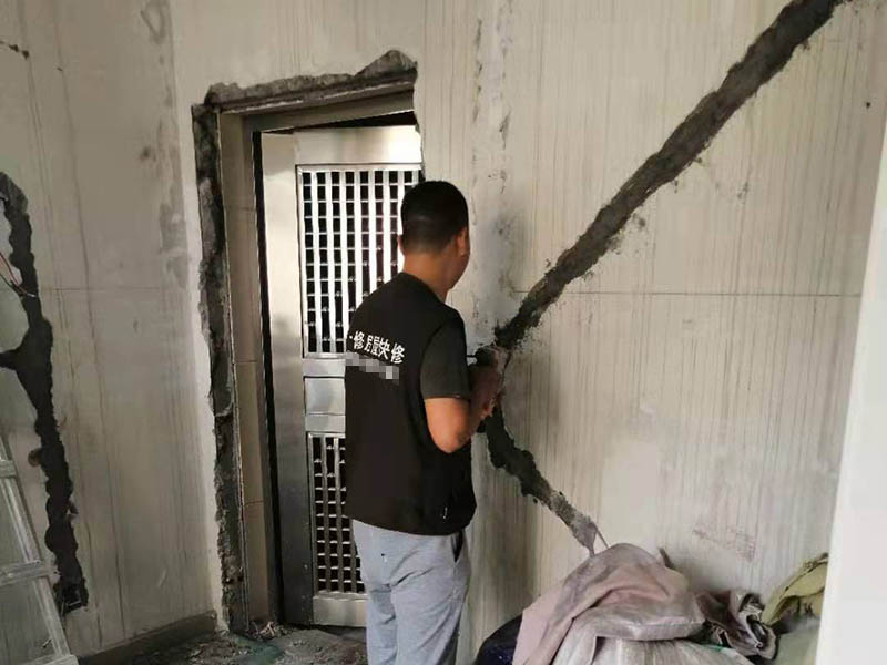 墻面出現(xiàn)裂縫如何修補(bǔ)？避坑省錢的墻體